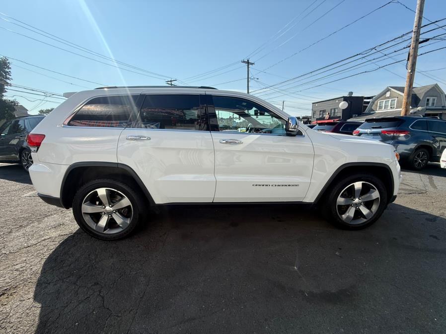 2015 Jeep Grand Cherokee 4WD 4dr Limited, available for sale in Bridgeport, Connecticut | CT Auto. Bridgeport, Connecticut 2015 Jeep Grand Cherokee 4WD 4dr Limited, available for sale in Bridgeport, Connecticut | CT Auto. Bridgeport, Connecticut