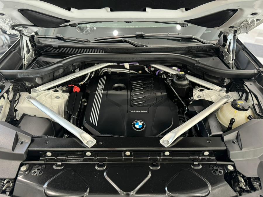2022 BMW X6 xDrive40i Sports Activity Coupe, available for sale in Franklin Sq, New York | Long Island Auto Center. Franklin Sq, New York 2022 BMW X6 xDrive40i Sports Activity Coupe, available for sale in Franklin Sq, New York | Long Island Auto Center. Franklin Sq, New York
