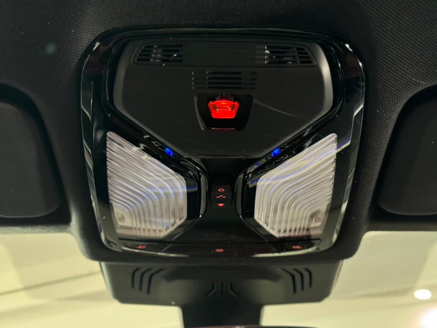 2022 BMW X6 xDrive40i Sports Activity Coupe, available for sale in Franklin Sq, New York | Long Island Auto Center. Franklin Sq, New York 2022 BMW X6 xDrive40i Sports Activity Coupe, available for sale in Franklin Sq, New York | Long Island Auto Center. Franklin Sq, New York