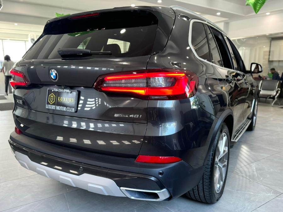 2022 BMW X5 sDrive40i Sports Activity Vehicle, available for sale in Franklin Square, New York | Luxury Motor Club. Franklin Square, New York 2022 BMW X5 sDrive40i Sports Activity Vehicle, available for sale in Franklin Square, New York | Luxury Motor Club. Franklin Square, New York