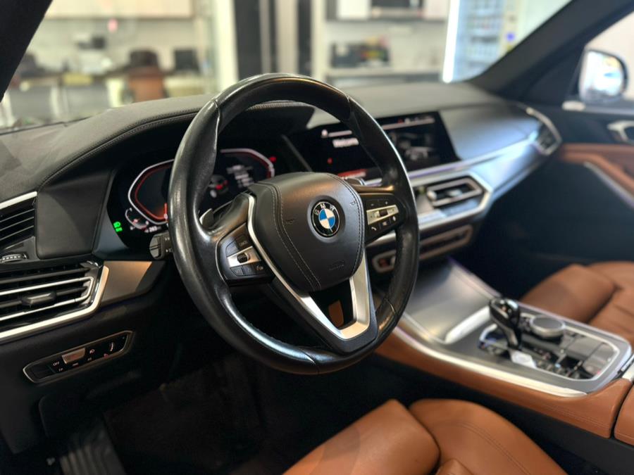 2022 BMW X5 sDrive40i Sports Activity Vehicle, available for sale in Franklin Square, New York | Luxury Motor Club. Franklin Square, New York 2022 BMW X5 sDrive40i Sports Activity Vehicle, available for sale in Franklin Square, New York | Luxury Motor Club. Franklin Square, New York