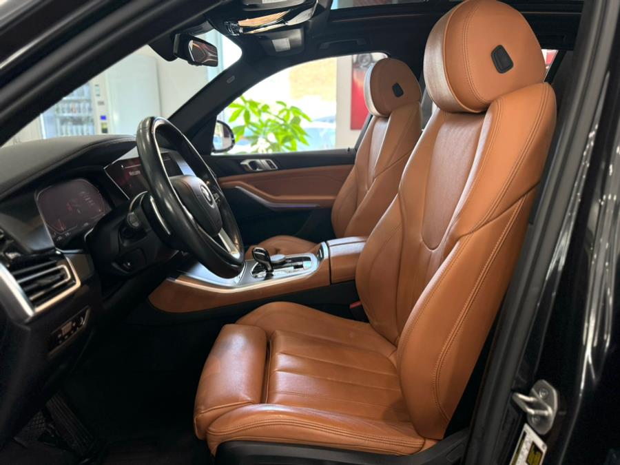 2022 BMW X5 sDrive40i Sports Activity Vehicle, available for sale in Franklin Square, New York | Luxury Motor Club. Franklin Square, New York 2022 BMW X5 sDrive40i Sports Activity Vehicle, available for sale in Franklin Square, New York | Luxury Motor Club. Franklin Square, New York