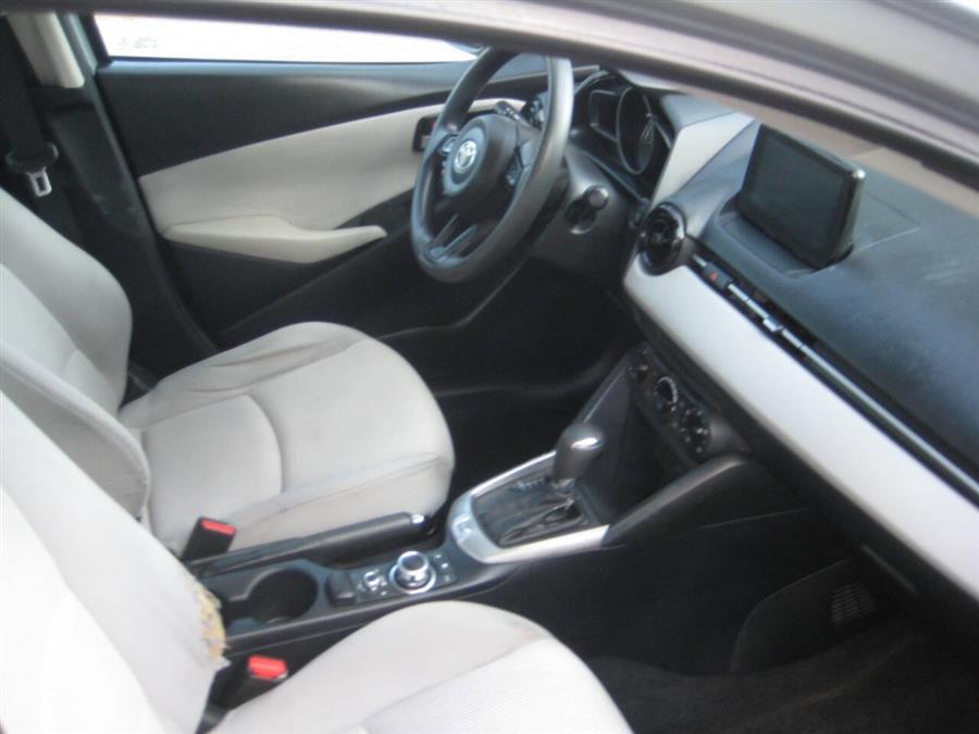 2019 Toyota Yaris L 4dr Sedan 6A, available for sale in Massapequa, New York | Rite Choice Auto Inc.. Massapequa, New York 2019 Toyota Yaris L 4dr Sedan 6A, available for sale in Massapequa, New York | Rite Choice Auto Inc.. Massapequa, New York