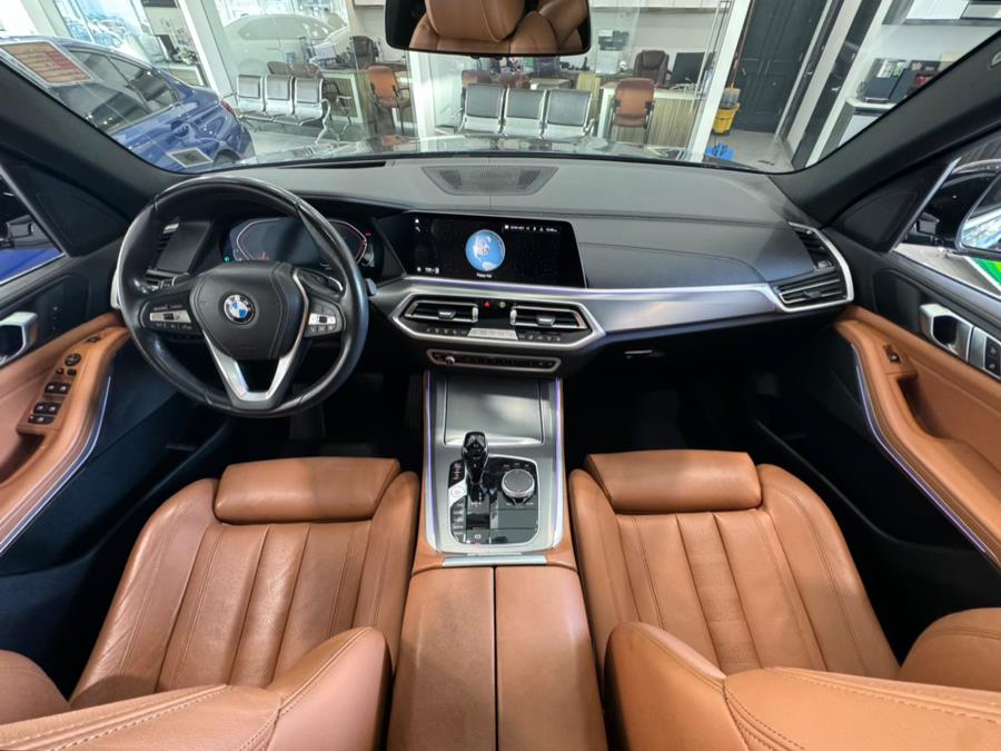 2022 BMW X5 sDrive40i Sports Activity Vehicle, available for sale in Franklin Square, New York | Luxury Motor Club. Franklin Square, New York 2022 BMW X5 sDrive40i Sports Activity Vehicle, available for sale in Franklin Square, New York | Luxury Motor Club. Franklin Square, New York