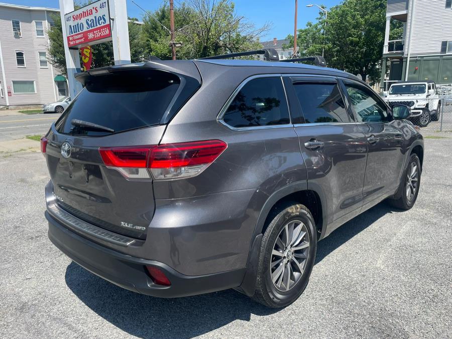2017 Toyota Highlander XLE V6 AWD (Natl), available for sale in Worcester, Massachusetts | Sophia's Auto Sales Inc. Worcester, Massachusetts 2017 Toyota Highlander XLE V6 AWD (Natl), available for sale in Worcester, Massachusetts | Sophia's Auto Sales Inc. Worcester, Massachusetts
