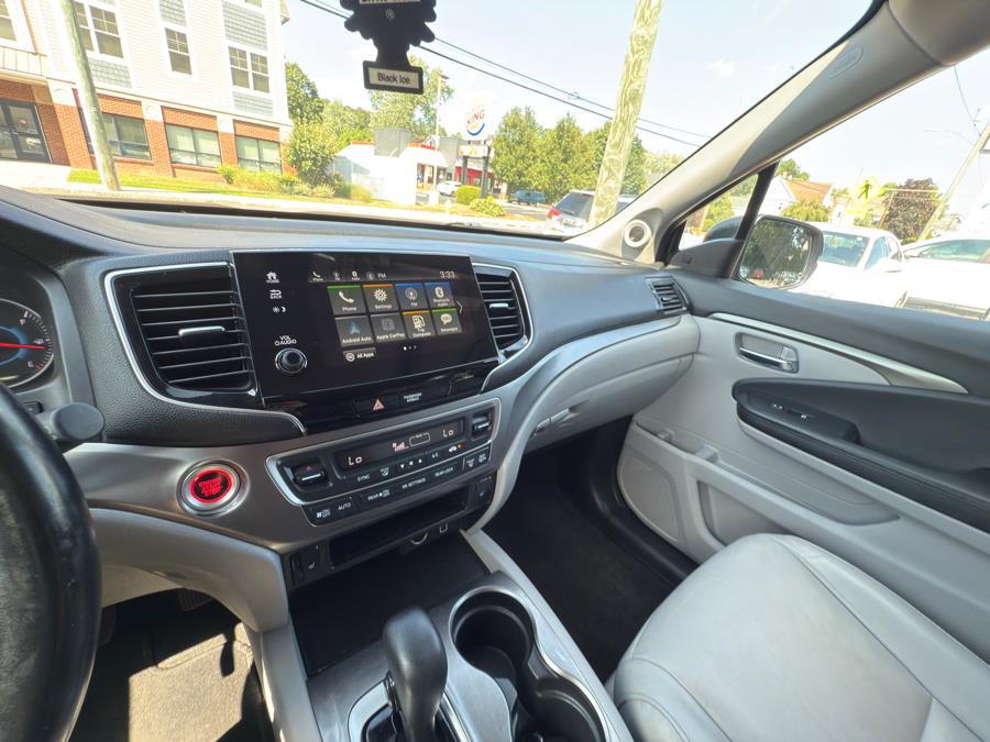 2019 Honda Pilot EX-L AWD, available for sale in Manchester, Connecticut | Carsonmain LLC. Manchester, Connecticut 2019 Honda Pilot EX-L AWD, available for sale in Manchester, Connecticut | Carsonmain LLC. Manchester, Connecticut