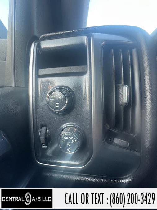 2015 Chevrolet Silverado 1500 4WD Crew Cab 143.5" LT w/1LT, available for sale in East Windsor, Connecticut | Central A/S LLC. East Windsor, Connecticut 2015 Chevrolet Silverado 1500 4WD Crew Cab 143.5" LT w/1LT, available for sale in East Windsor, Connecticut | Central A/S LLC. East Windsor, Connecticut