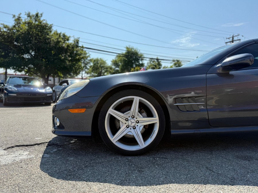 2009 Mercedes-Benz SL-Class 2dr Roadster 5.5L V8, available for sale in Hicksville, New York | REGAL AUTOHAUS Auto Service and Sales. Hicksville, New York 2009 Mercedes-Benz SL-Class 2dr Roadster 5.5L V8, available for sale in Hicksville, New York | REGAL AUTOHAUS Auto Service and Sales. Hicksville, New York