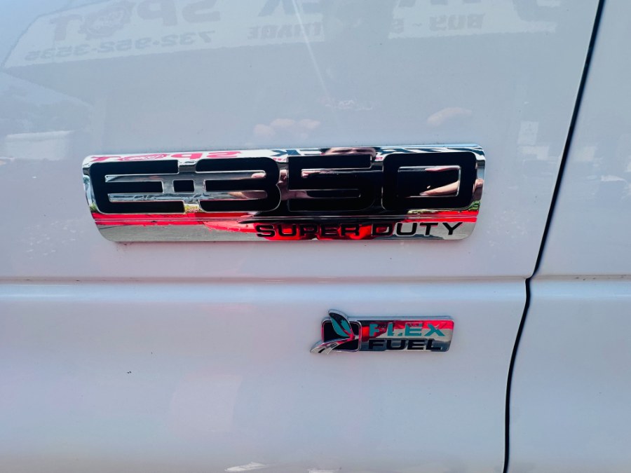 2017 Ford E-Series Cutaway 16FT DRY BOX + V8 GASOLINE +NO CDL, available for sale in South Amboy, New Jersey | NJ Truck Spot. South Amboy, New Jersey 2017 Ford E-Series Cutaway 16FT DRY BOX + V8 GASOLINE +NO CDL, available for sale in South Amboy, New Jersey | NJ Truck Spot. South Amboy, New Jersey