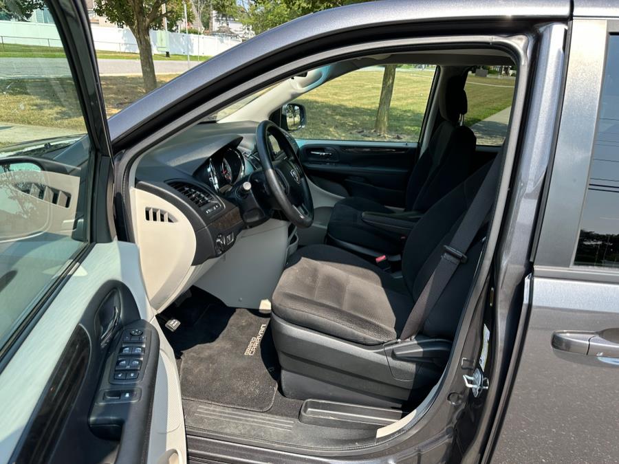 2018 Dodge Grand Caravan SE Wagon, available for sale in Copiague, New York | Great Deal Motors. Copiague, New York 2018 Dodge Grand Caravan SE Wagon, available for sale in Copiague, New York | Great Deal Motors. Copiague, New York