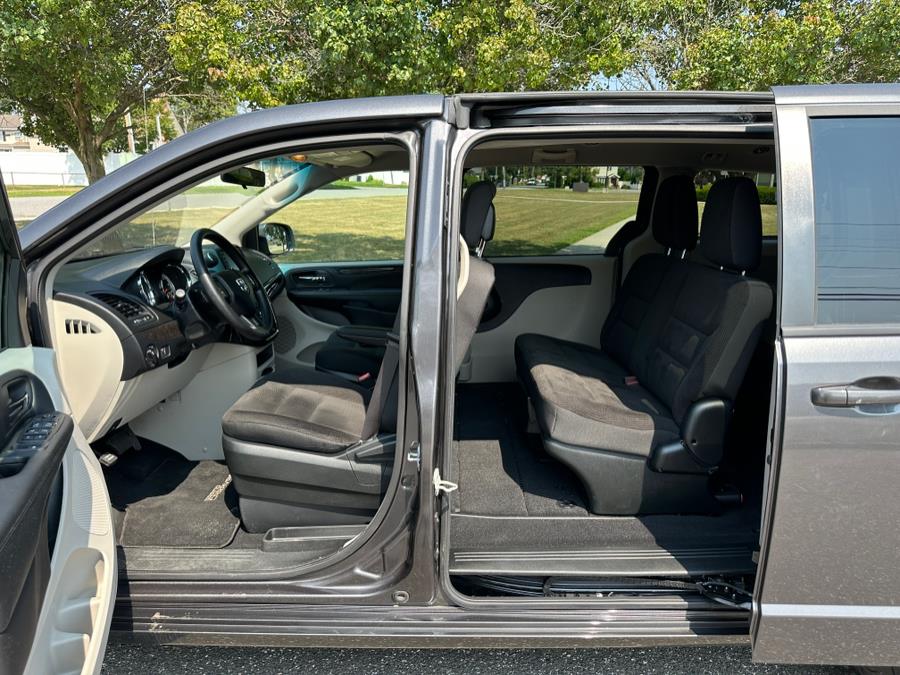 2018 Dodge Grand Caravan SE Wagon, available for sale in Copiague, New York | Great Deal Motors. Copiague, New York 2018 Dodge Grand Caravan SE Wagon, available for sale in Copiague, New York | Great Deal Motors. Copiague, New York