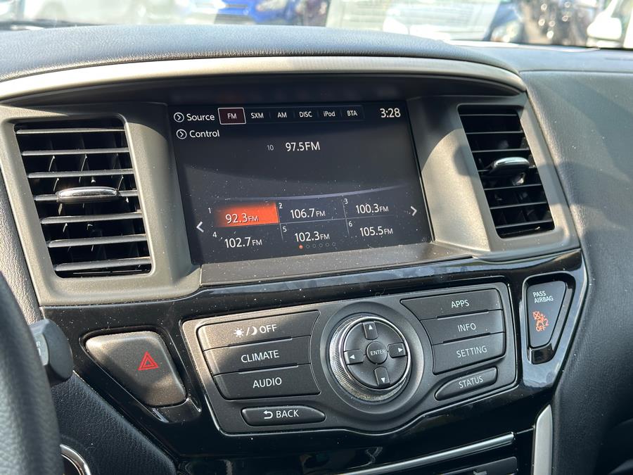 2019 Nissan Pathfinder 4x4 SL, available for sale in Irvington , New Jersey | Auto Haus of Irvington Corp. Irvington , New Jersey 2019 Nissan Pathfinder 4x4 SL, available for sale in Irvington , New Jersey | Auto Haus of Irvington Corp. Irvington , New Jersey