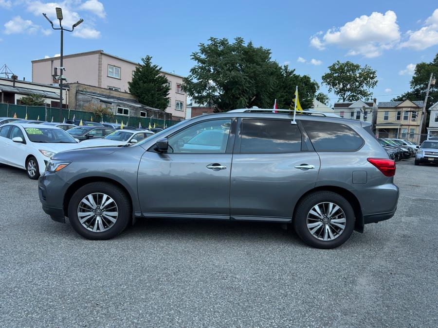 2019 Nissan Pathfinder 4x4 SL, available for sale in Irvington , New Jersey | Auto Haus of Irvington Corp. Irvington , New Jersey 2019 Nissan Pathfinder 4x4 SL, available for sale in Irvington , New Jersey | Auto Haus of Irvington Corp. Irvington , New Jersey