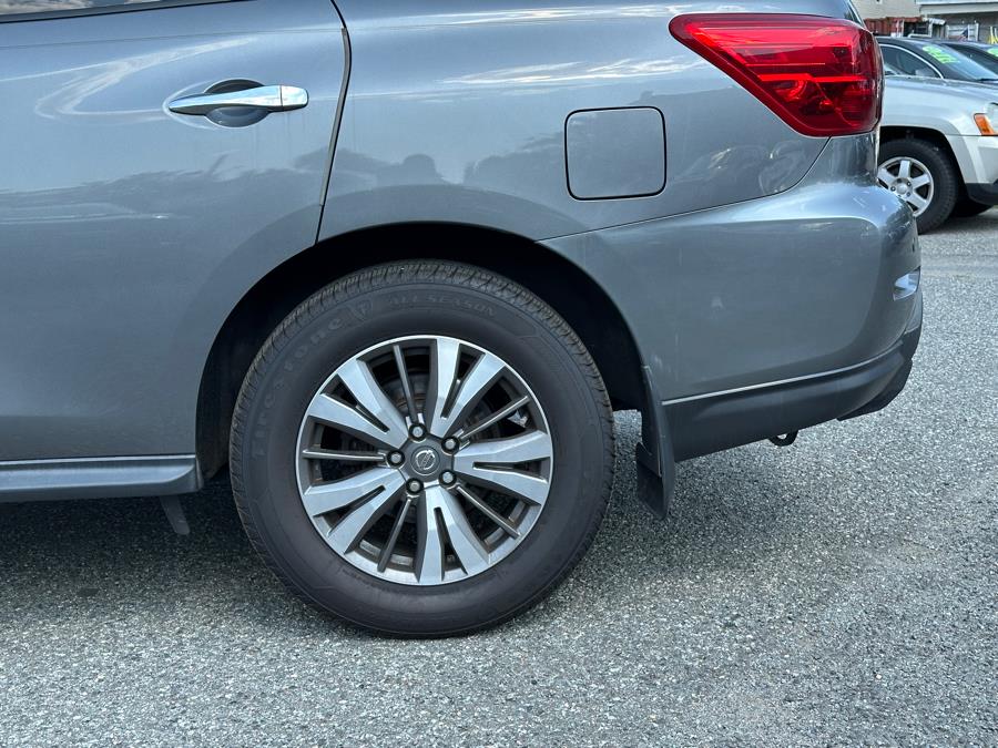 2019 Nissan Pathfinder 4x4 SL, available for sale in Irvington , New Jersey | Auto Haus of Irvington Corp. Irvington , New Jersey 2019 Nissan Pathfinder 4x4 SL, available for sale in Irvington , New Jersey | Auto Haus of Irvington Corp. Irvington , New Jersey