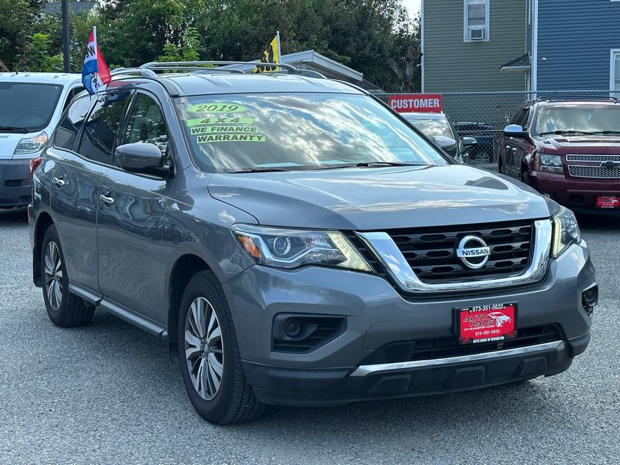 2019 Nissan Pathfinder 4x4 SL, available for sale in Irvington , New Jersey | Auto Haus of Irvington Corp. Irvington , New Jersey 2019 Nissan Pathfinder 4x4 SL, available for sale in Irvington , New Jersey | Auto Haus of Irvington Corp. Irvington , New Jersey