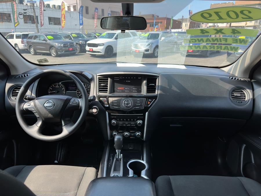 2019 Nissan Pathfinder 4x4 SL, available for sale in Irvington , New Jersey | Auto Haus of Irvington Corp. Irvington , New Jersey 2019 Nissan Pathfinder 4x4 SL, available for sale in Irvington , New Jersey | Auto Haus of Irvington Corp. Irvington , New Jersey