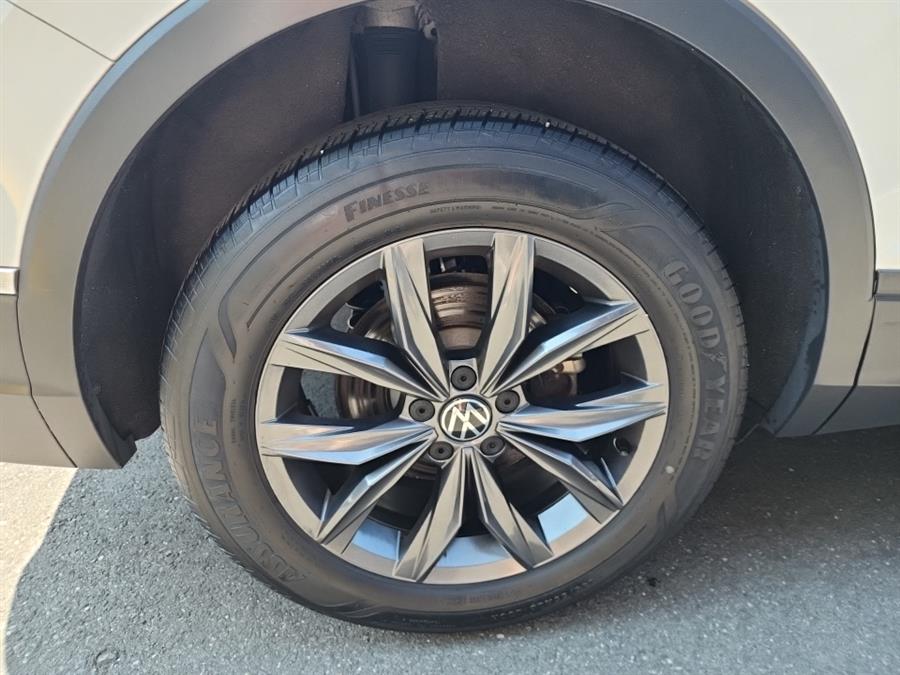 2022 Volkswagen Tiguan 2.0T SE 4MOTION, available for sale in Islip, New York | L.I. Auto Gallery. Islip, New York 2022 Volkswagen Tiguan 2.0T SE 4MOTION, available for sale in Islip, New York | L.I. Auto Gallery. Islip, New York
