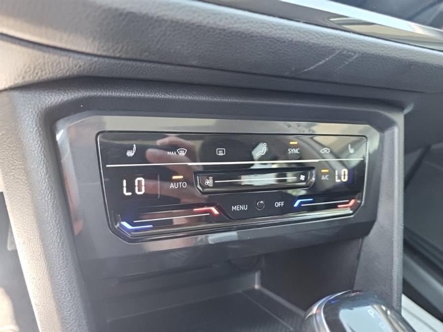 2022 Volkswagen Tiguan 2.0T SE 4MOTION, available for sale in Islip, New York | L.I. Auto Gallery. Islip, New York 2022 Volkswagen Tiguan 2.0T SE 4MOTION, available for sale in Islip, New York | L.I. Auto Gallery. Islip, New York