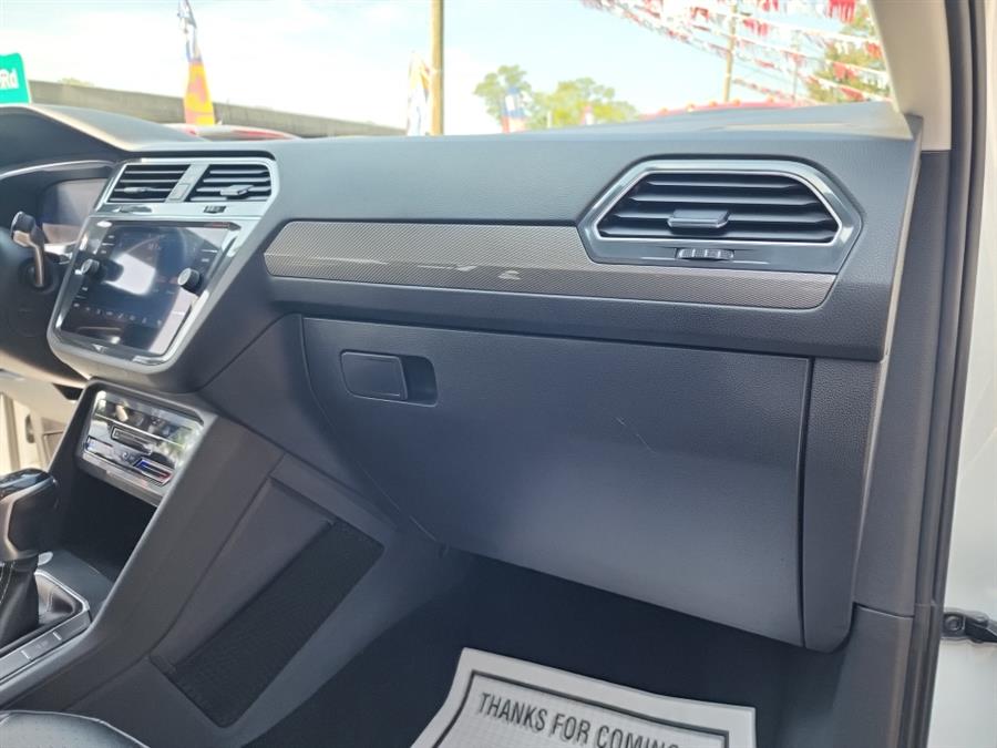 2022 Volkswagen Tiguan 2.0T SE 4MOTION, available for sale in Islip, New York | L.I. Auto Gallery. Islip, New York 2022 Volkswagen Tiguan 2.0T SE 4MOTION, available for sale in Islip, New York | L.I. Auto Gallery. Islip, New York