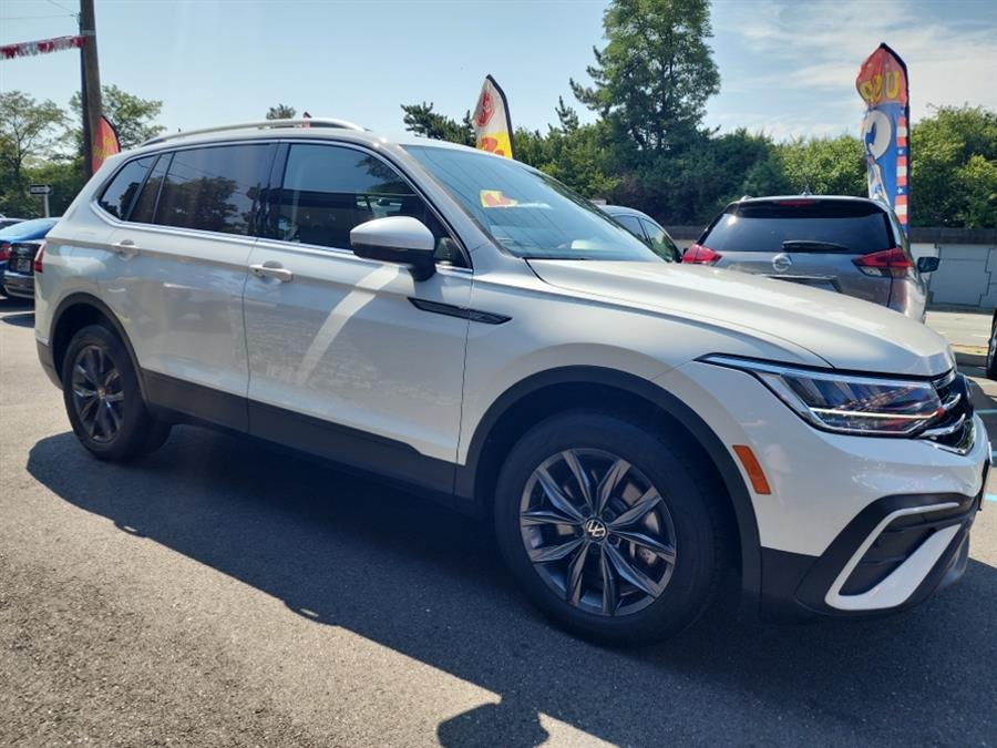 2022 Volkswagen Tiguan 2.0T SE 4MOTION, available for sale in Islip, New York | L.I. Auto Gallery. Islip, New York 2022 Volkswagen Tiguan 2.0T SE 4MOTION, available for sale in Islip, New York | L.I. Auto Gallery. Islip, New York