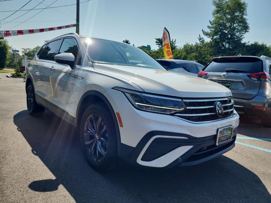 2022 Volkswagen Tiguan 2.0T SE 4MOTION, available for sale in Islip, New York | L.I. Auto Gallery. Islip, New York 2022 Volkswagen Tiguan 2.0T SE 4MOTION, available for sale in Islip, New York | L.I. Auto Gallery. Islip, New York