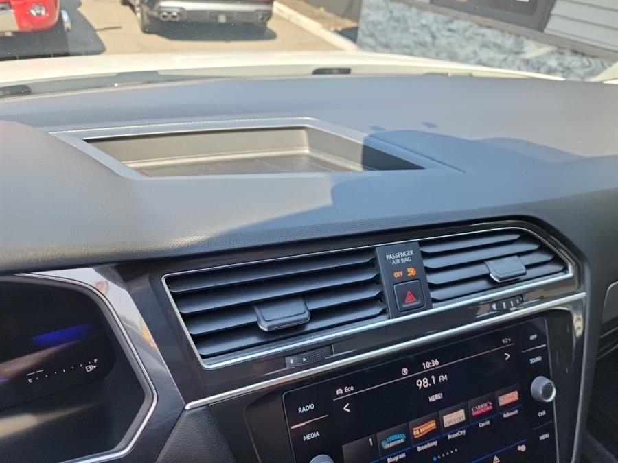 2022 Volkswagen Tiguan 2.0T SE 4MOTION, available for sale in Islip, New York | L.I. Auto Gallery. Islip, New York 2022 Volkswagen Tiguan 2.0T SE 4MOTION, available for sale in Islip, New York | L.I. Auto Gallery. Islip, New York