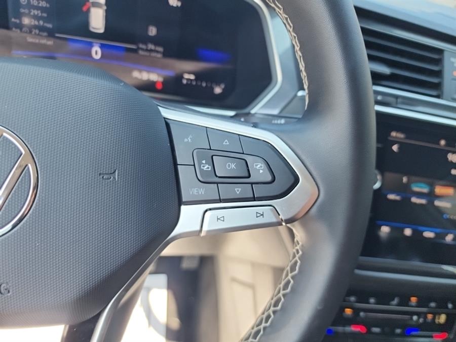 2022 Volkswagen Tiguan 2.0T SE 4MOTION, available for sale in Islip, New York | L.I. Auto Gallery. Islip, New York 2022 Volkswagen Tiguan 2.0T SE 4MOTION, available for sale in Islip, New York | L.I. Auto Gallery. Islip, New York