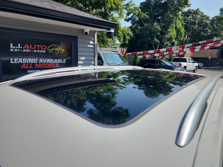 2022 Volkswagen Tiguan 2.0T SE 4MOTION, available for sale in Islip, New York | L.I. Auto Gallery. Islip, New York 2022 Volkswagen Tiguan 2.0T SE 4MOTION, available for sale in Islip, New York | L.I. Auto Gallery. Islip, New York