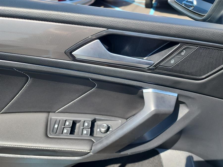 2022 Volkswagen Tiguan 2.0T SE 4MOTION, available for sale in Islip, New York | L.I. Auto Gallery. Islip, New York 2022 Volkswagen Tiguan 2.0T SE 4MOTION, available for sale in Islip, New York | L.I. Auto Gallery. Islip, New York
