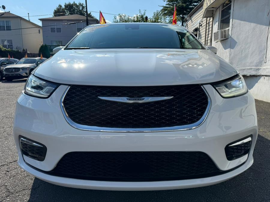 2023 Chrysler Pacifica Touring L FWD, available for sale in Newark, New Jersey | Champion Auto Sales. Newark, New Jersey 2023 Chrysler Pacifica Touring L FWD, available for sale in Newark, New Jersey | Champion Auto Sales. Newark, New Jersey