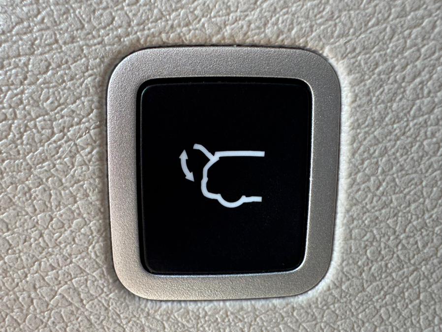 2023 Chrysler Pacifica Touring L FWD, available for sale in Newark, New Jersey | Champion Auto Sales. Newark, New Jersey 2023 Chrysler Pacifica Touring L FWD, available for sale in Newark, New Jersey | Champion Auto Sales. Newark, New Jersey