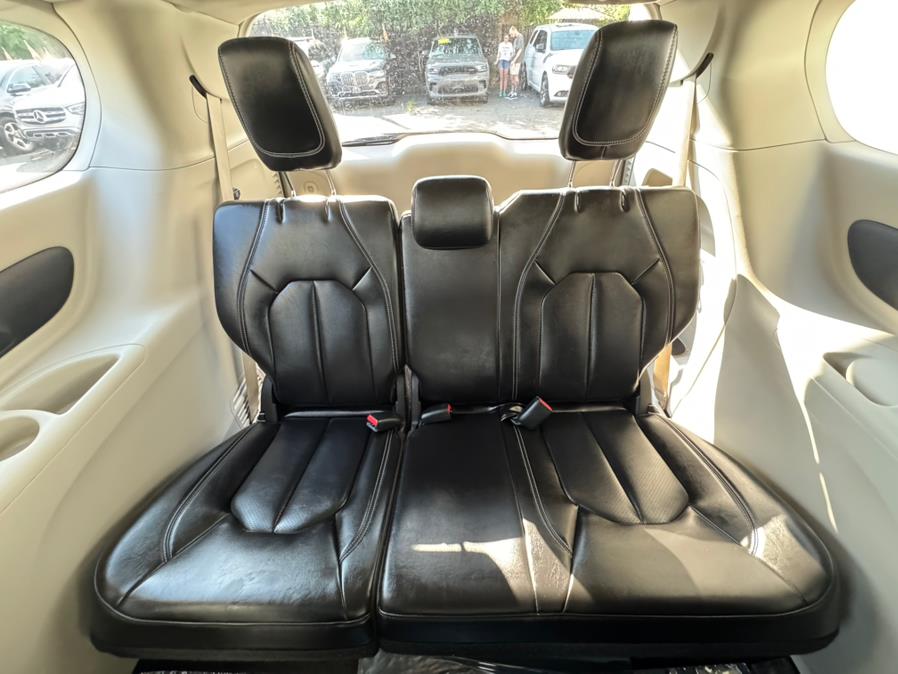 2023 Chrysler Pacifica Touring L FWD, available for sale in Newark, New Jersey | Champion Auto Sales. Newark, New Jersey 2023 Chrysler Pacifica Touring L FWD, available for sale in Newark, New Jersey | Champion Auto Sales. Newark, New Jersey