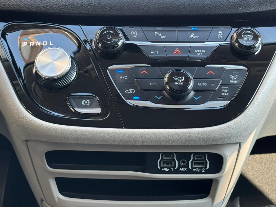 2023 Chrysler Pacifica Touring L FWD, available for sale in Newark, New Jersey | Champion Auto Sales. Newark, New Jersey 2023 Chrysler Pacifica Touring L FWD, available for sale in Newark, New Jersey | Champion Auto Sales. Newark, New Jersey