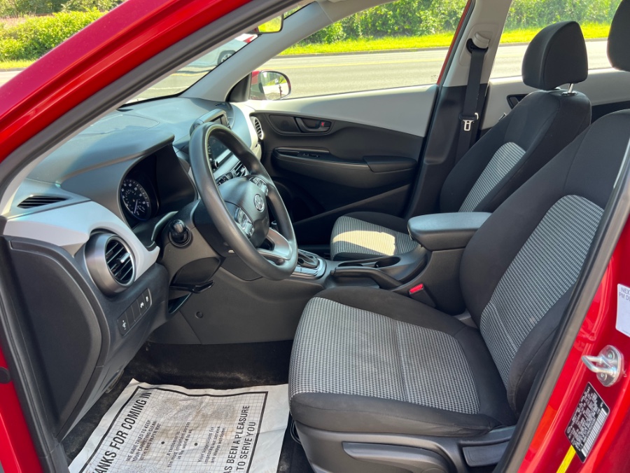 2019 Hyundai Kona SE Auto FWD, available for sale in Westfield, Massachusetts | Auto Wings Cop. Westfield, Massachusetts 2019 Hyundai Kona SE Auto FWD, available for sale in Westfield, Massachusetts | Auto Wings Cop. Westfield, Massachusetts