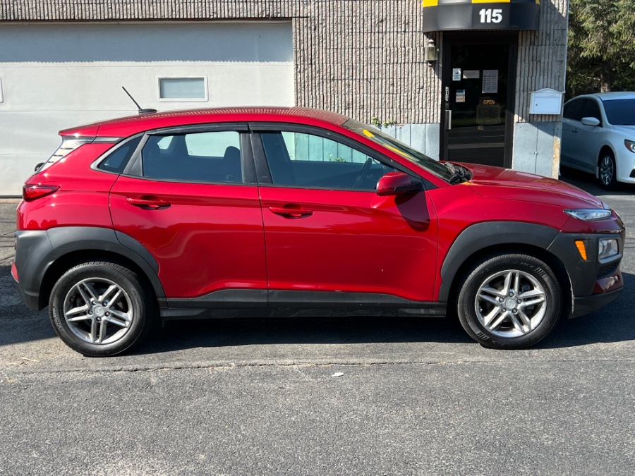 2019 Hyundai Kona SE Auto FWD, available for sale in Westfield, Massachusetts | Auto Wings Cop. Westfield, Massachusetts 2019 Hyundai Kona SE Auto FWD, available for sale in Westfield, Massachusetts | Auto Wings Cop. Westfield, Massachusetts
