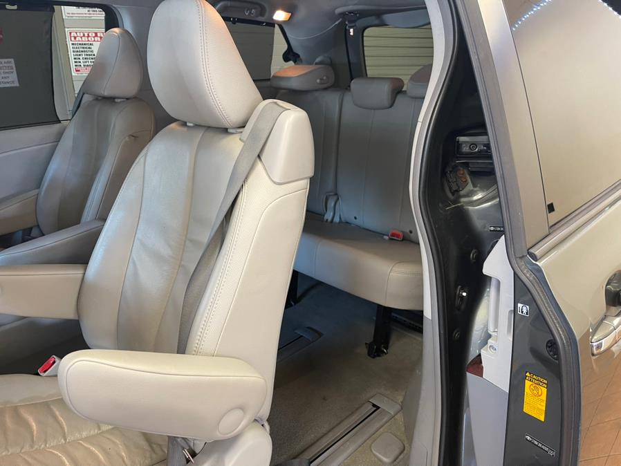 2013 Toyota Sienna 5dr 7-Pass Van V6 XLE AWD (Natl), available for sale in Suffern, New York | Rockland Motor Sport. Suffern, New York 2013 Toyota Sienna 5dr 7-Pass Van V6 XLE AWD (Natl), available for sale in Suffern, New York | Rockland Motor Sport. Suffern, New York