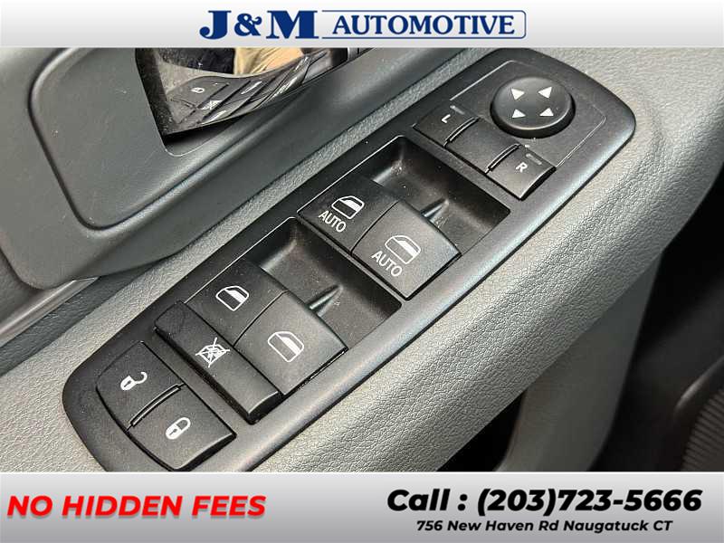 2016 Ram 2500 SLT, available for sale in Naugatuck, Connecticut | J&M Automotive Sls&Svc LLC. Naugatuck, Connecticut 2016 Ram 2500 SLT, available for sale in Naugatuck, Connecticut | J&M Automotive Sls&Svc LLC. Naugatuck, Connecticut