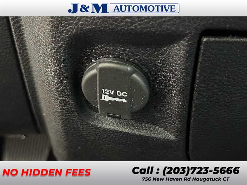 2016 Ram 2500 SLT, available for sale in Naugatuck, Connecticut | J&M Automotive Sls&Svc LLC. Naugatuck, Connecticut 2016 Ram 2500 SLT, available for sale in Naugatuck, Connecticut | J&M Automotive Sls&Svc LLC. Naugatuck, Connecticut