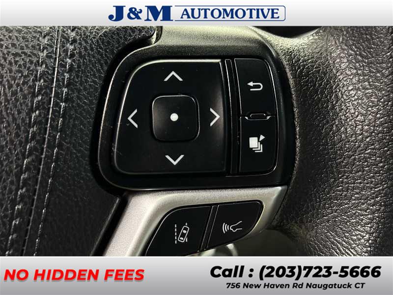 2019 Toyota Highlander LE, available for sale in Naugatuck, Connecticut | J&M Automotive Sls&Svc LLC. Naugatuck, Connecticut 2019 Toyota Highlander LE, available for sale in Naugatuck, Connecticut | J&M Automotive Sls&Svc LLC. Naugatuck, Connecticut