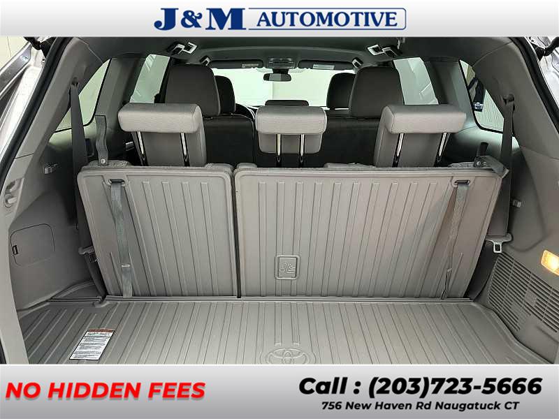 2019 Toyota Highlander LE, available for sale in Naugatuck, Connecticut | J&M Automotive Sls&Svc LLC. Naugatuck, Connecticut 2019 Toyota Highlander LE, available for sale in Naugatuck, Connecticut | J&M Automotive Sls&Svc LLC. Naugatuck, Connecticut