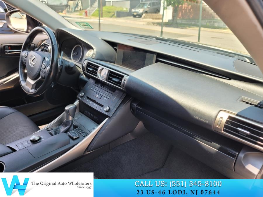 2016 Lexus IS 300 4dr Sdn AWD, available for sale in Lodi, New Jersey | AW Auto & Truck Wholesalers, Inc. Lodi, New Jersey 2016 Lexus IS 300 4dr Sdn AWD, available for sale in Lodi, New Jersey | AW Auto & Truck Wholesalers, Inc. Lodi, New Jersey