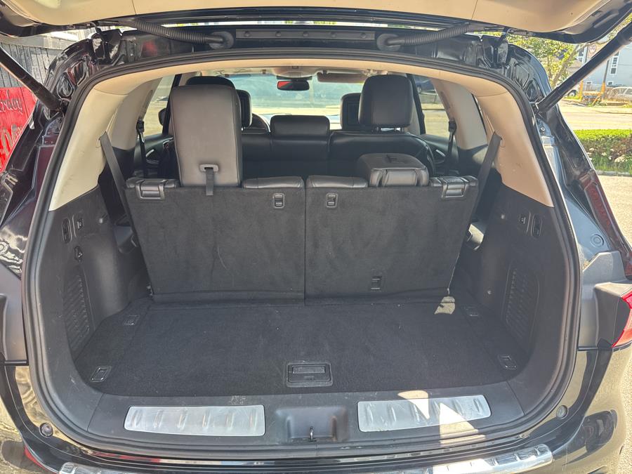 2014 Infiniti QX60 AWD 4dr, available for sale in Worcester, Massachusetts | Worcester Auto Outlet LLC. Worcester, Massachusetts 2014 Infiniti QX60 AWD 4dr, available for sale in Worcester, Massachusetts | Worcester Auto Outlet LLC. Worcester, Massachusetts