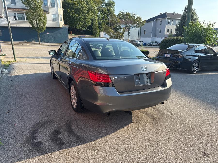 2008 Honda Accord Sdn 4dr V6 Auto EX-L w/Navi, available for sale in Worcester, Massachusetts | Worcester Auto Outlet LLC. Worcester, Massachusetts 2008 Honda Accord Sdn 4dr V6 Auto EX-L w/Navi, available for sale in Worcester, Massachusetts | Worcester Auto Outlet LLC. Worcester, Massachusetts