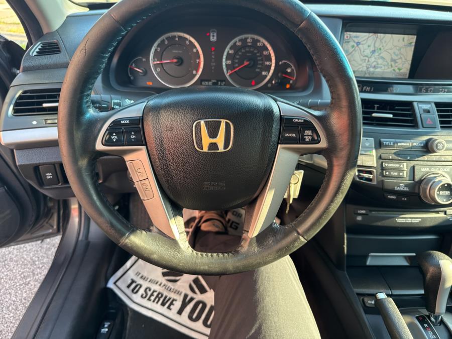 2008 Honda Accord Sdn 4dr V6 Auto EX-L w/Navi, available for sale in Worcester, Massachusetts | Worcester Auto Outlet LLC. Worcester, Massachusetts 2008 Honda Accord Sdn 4dr V6 Auto EX-L w/Navi, available for sale in Worcester, Massachusetts | Worcester Auto Outlet LLC. Worcester, Massachusetts