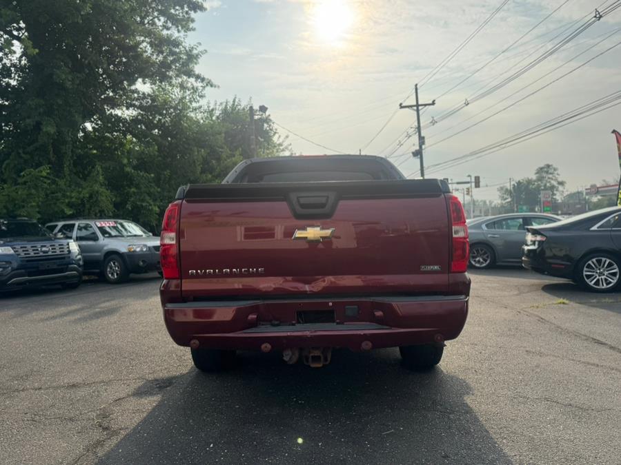 2009 Chevrolet Avalanche 4WD Crew Cab 130" LT w/2LT, available for sale in BURLINGTON, New Jersey | Tri States Auto Group. BURLINGTON, New Jersey 2009 Chevrolet Avalanche 4WD Crew Cab 130" LT w/2LT, available for sale in BURLINGTON, New Jersey | Tri States Auto Group. BURLINGTON, New Jersey