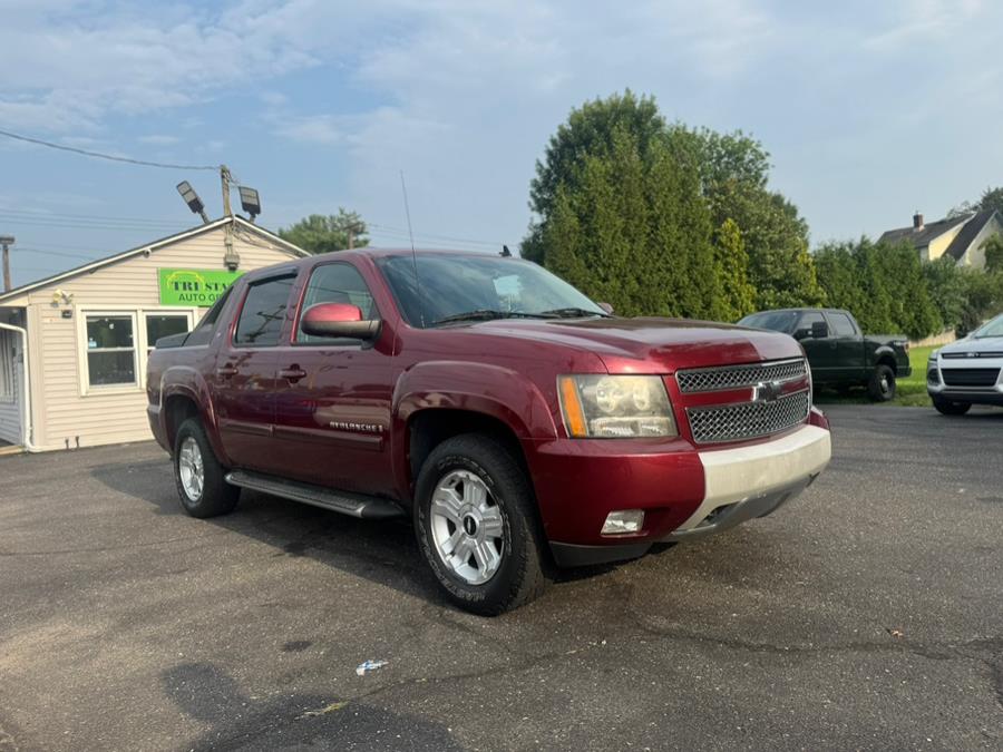 2009 Chevrolet Avalanche 4WD Crew Cab 130" LT w/2LT, available for sale in BURLINGTON, New Jersey | Tri States Auto Group. BURLINGTON, New Jersey 2009 Chevrolet Avalanche 4WD Crew Cab 130" LT w/2LT, available for sale in BURLINGTON, New Jersey | Tri States Auto Group. BURLINGTON, New Jersey