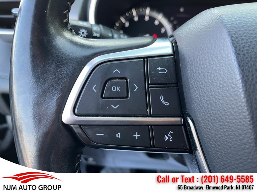 2021 Toyota Highlander XLE AWD (Natl), available for sale in Elmwood Park, New Jersey | NJM Auto Group. Elmwood Park, New Jersey 2021 Toyota Highlander XLE AWD (Natl), available for sale in Elmwood Park, New Jersey | NJM Auto Group. Elmwood Park, New Jersey