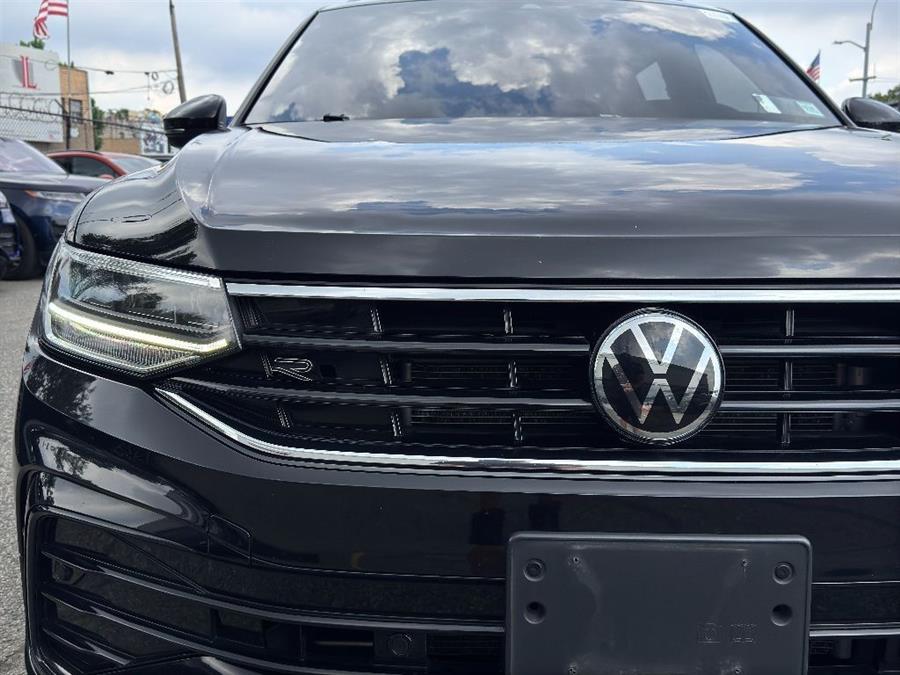 2022 Volkswagen Tiguan SE R-Line Black, available for sale in Woodside, New York | Drive Central. Woodside, New York 2022 Volkswagen Tiguan SE R-Line Black, available for sale in Woodside, New York | Drive Central. Woodside, New York