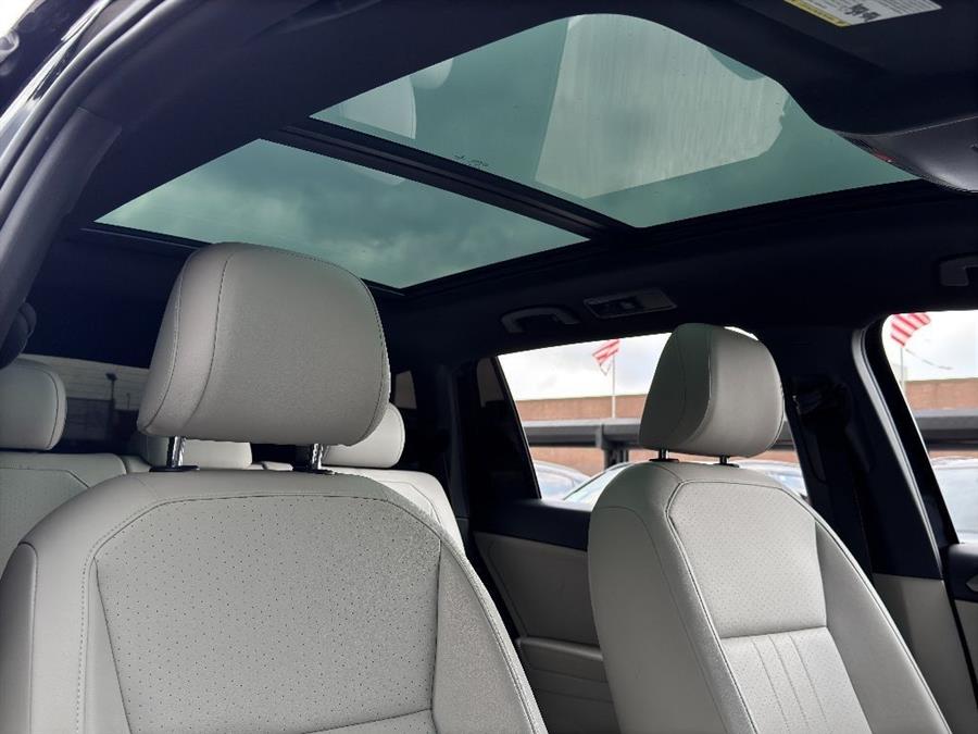 2022 Volkswagen Tiguan SE R-Line Black, available for sale in Woodside, New York | Drive Central. Woodside, New York 2022 Volkswagen Tiguan SE R-Line Black, available for sale in Woodside, New York | Drive Central. Woodside, New York