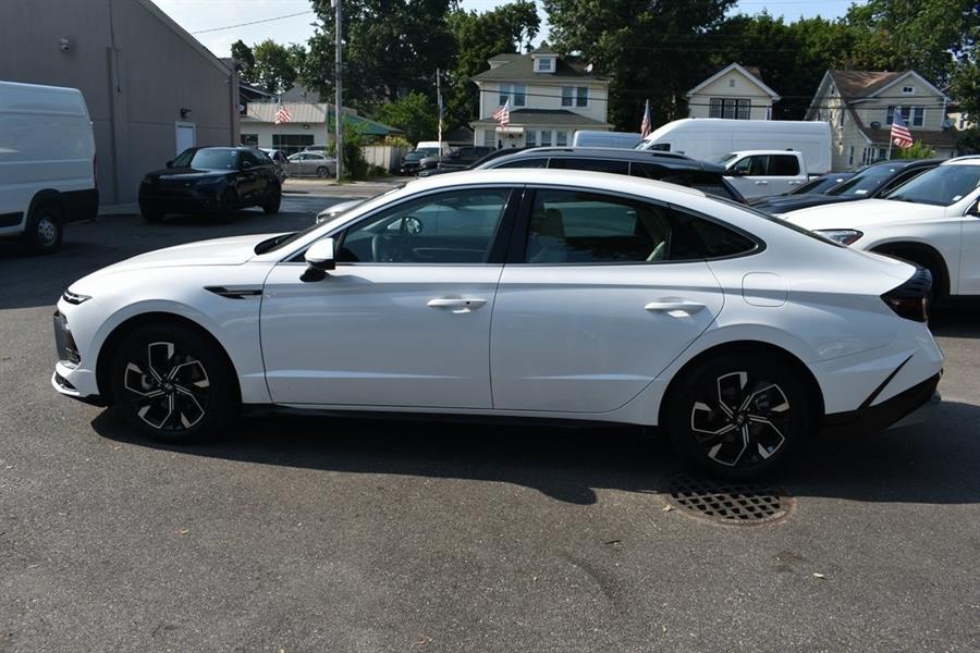 2025 Hyundai Sonata SEL, available for sale in Hempstead, New York | Certified Auto Group. Hempstead, New York 2025 Hyundai Sonata SEL, available for sale in Hempstead, New York | Certified Auto Group. Hempstead, New York